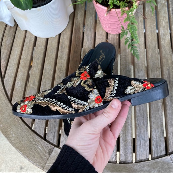Free People Brocade At Ease Black Embroidered Mules - Picture 3 of 8